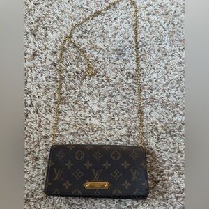 Louis Vuitton Monogram Crossbody wallet purse